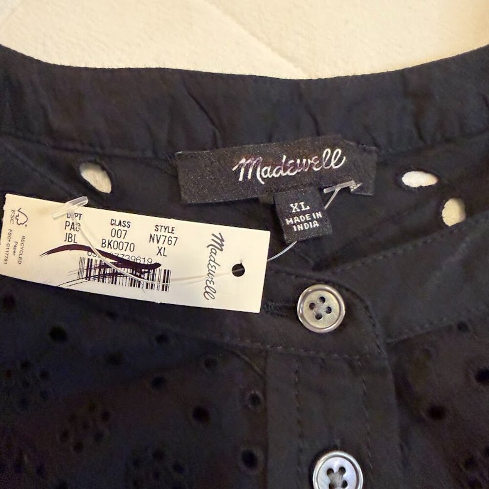 Madewell Black Eyelet Button-Front Blouse – Size XL - Picture 4 of 5
